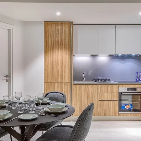 شقة Deluxe Mercury 439 With Pool